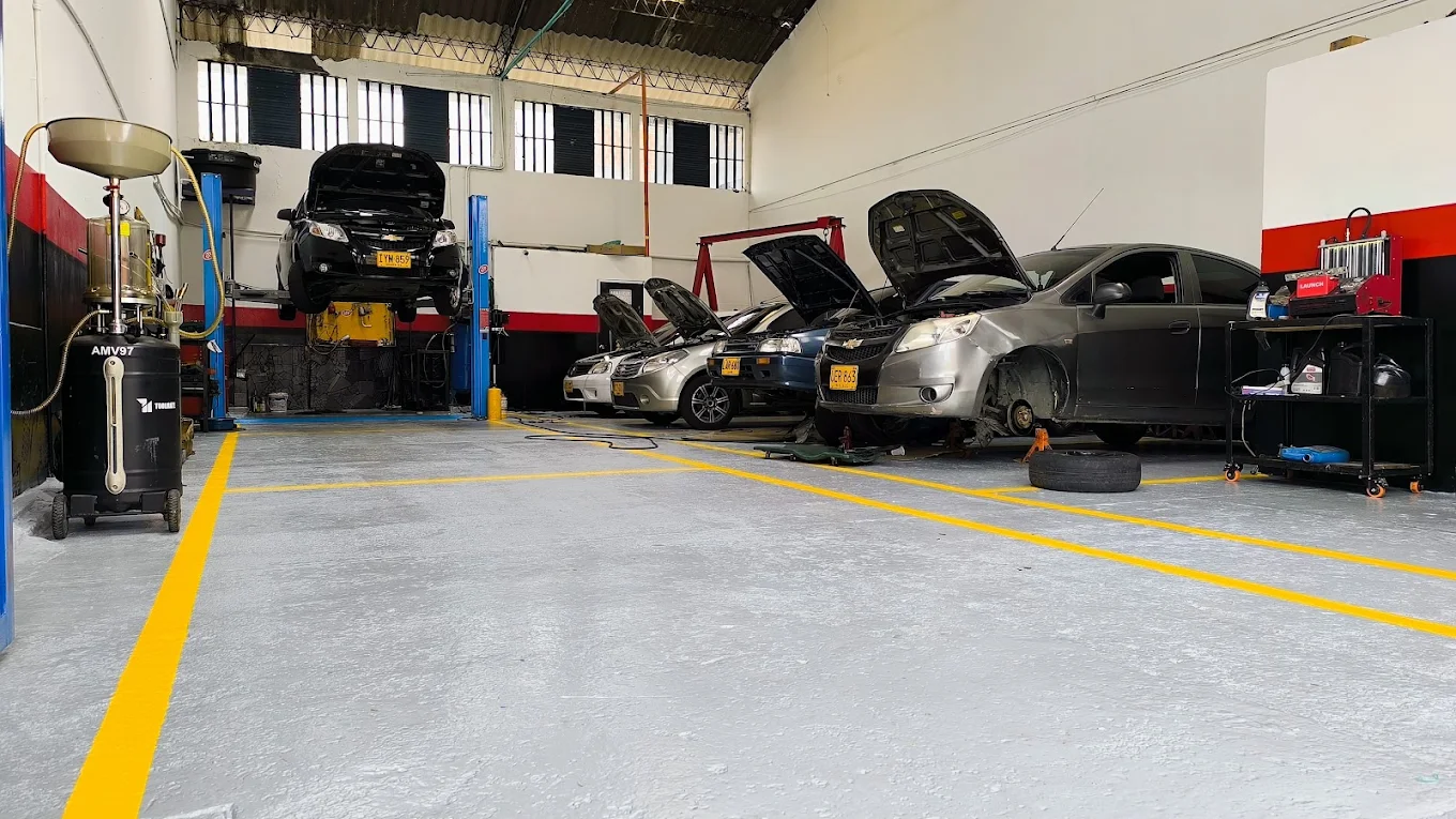 Ajuste de sincronización en taller mecánico